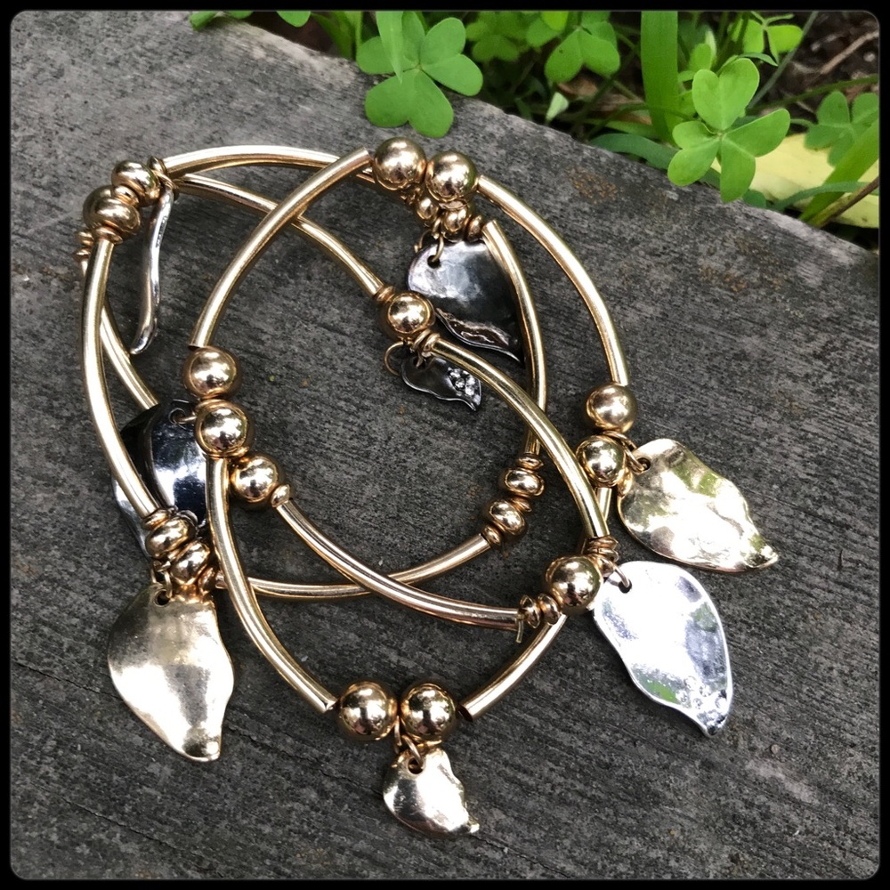 Dangling leaves charm Bracelet